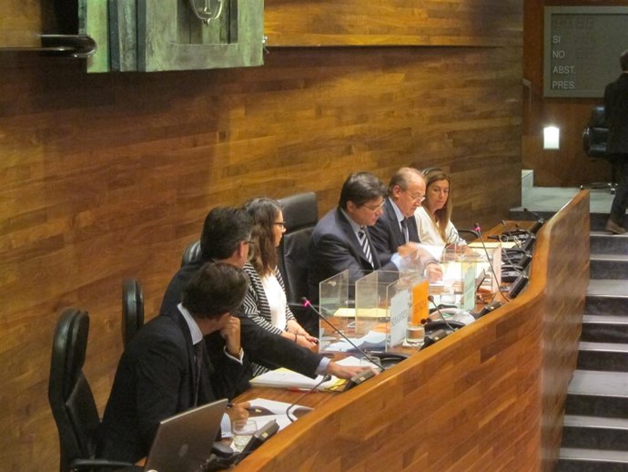 Mesa de la Junta General