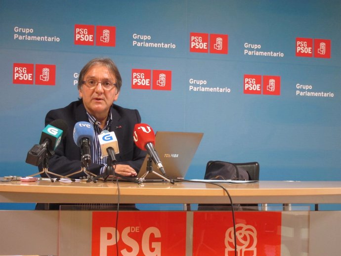 Vicente Docasar (PSOE) en rueda de prensa