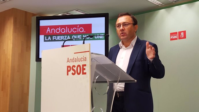 Secretario general del PSOE de Málaga, Miguel Ángel Heredia