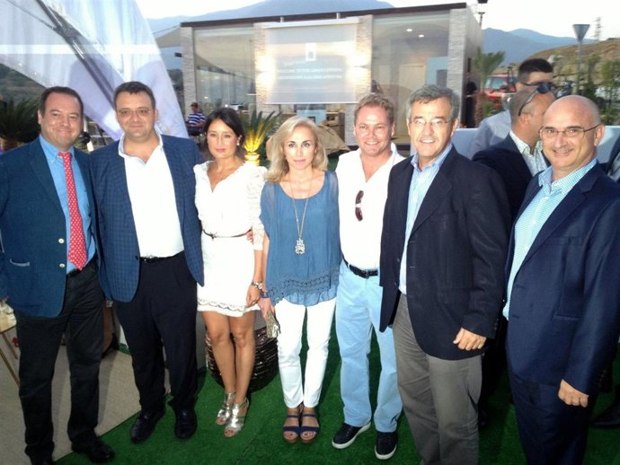 García urbano villas lujo siesta homes y oncisa estepona