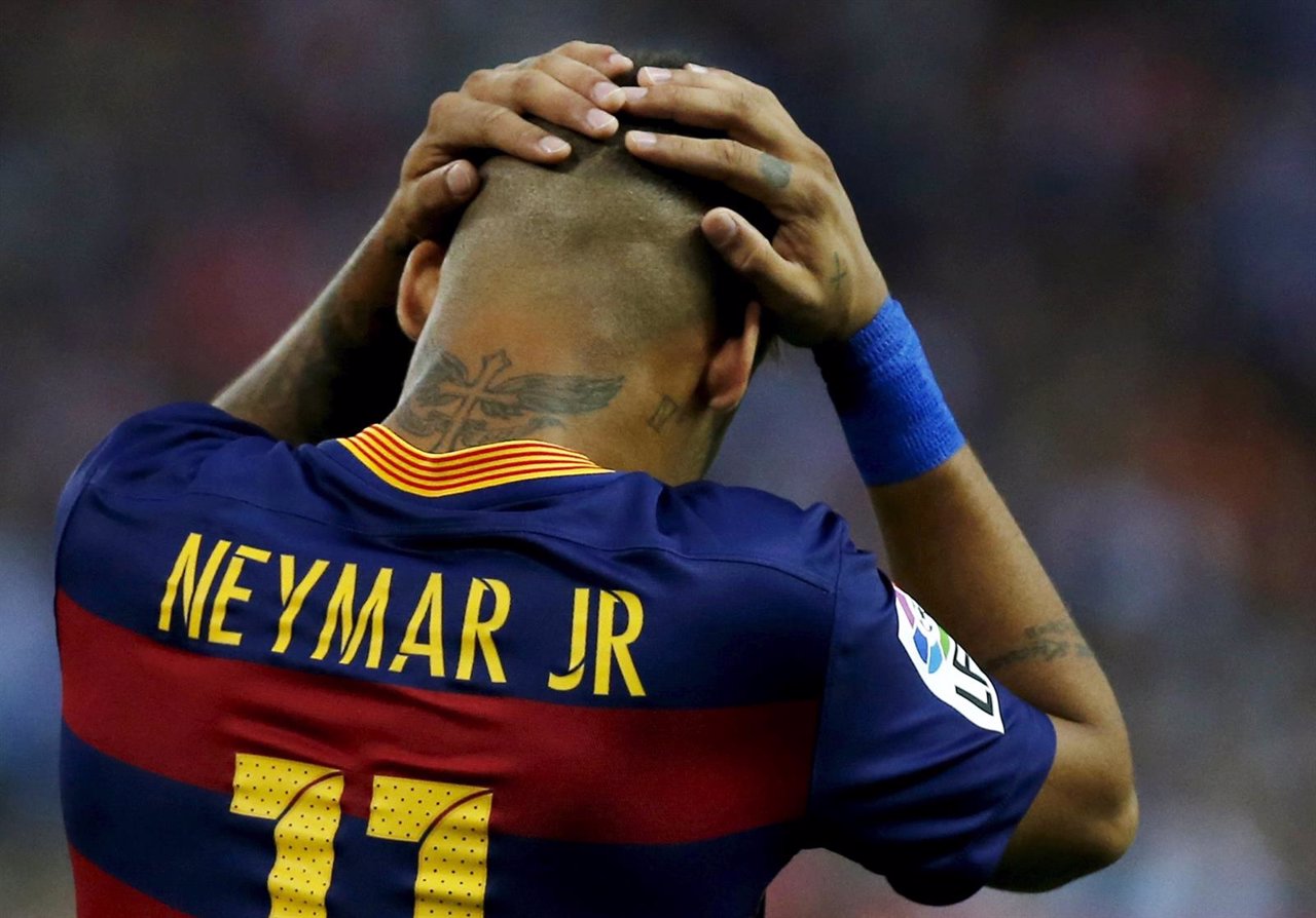 Neymar tras fallar una ocasión con el Barcelona