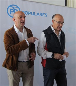 Jeús Julio Carnero y Ramiro Ruiz Medrano presentan la jornada