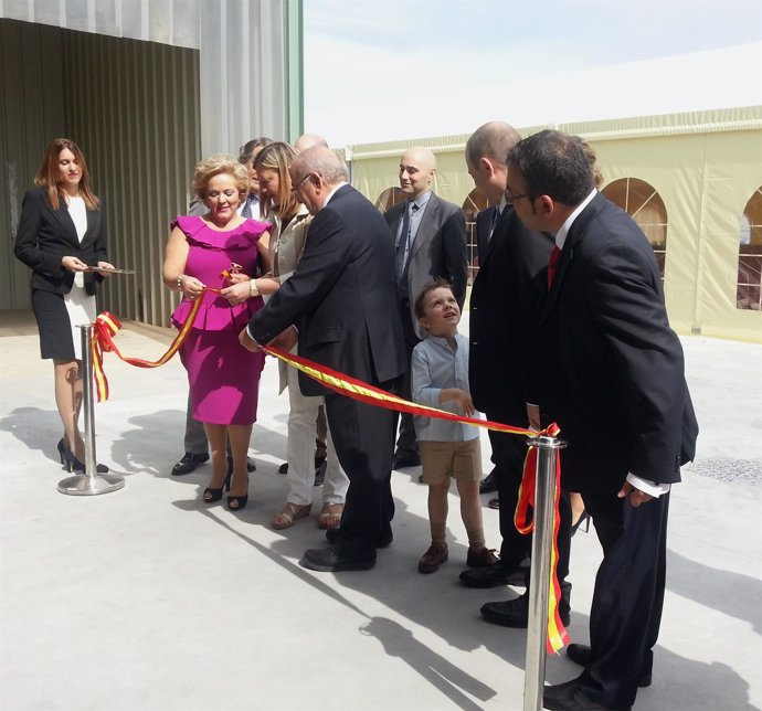 Pilar del Olmo y Rufino Martínez Minguela en la inauguración