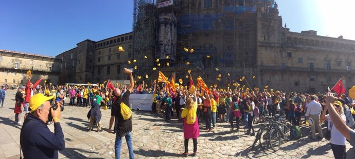 Llegada de la marcha a la Praza do Obradoiro