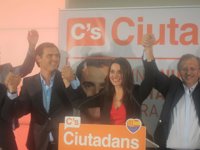 Arrimadas (C's) pide la dimisión de Mas y unas nuevas elecciones catalanas