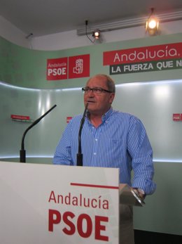 Juan Cornejo, hoy ante los medios