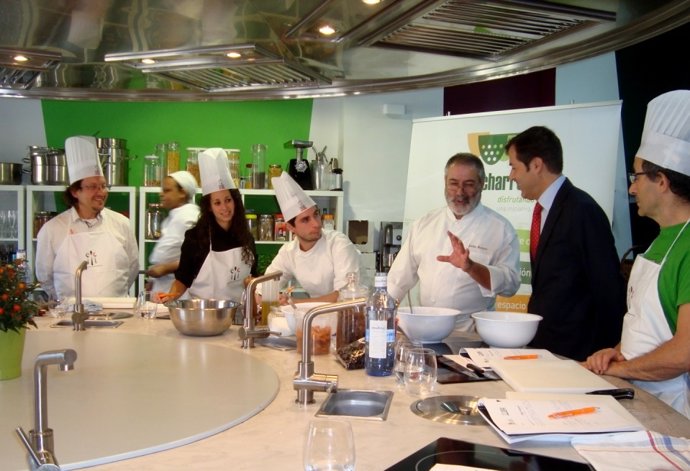 Ramírez, junto a Reoyo durante el curso