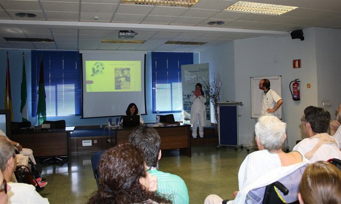 Sesiones cine unidad gestión rehabilitación daño cerebal terapia hospital