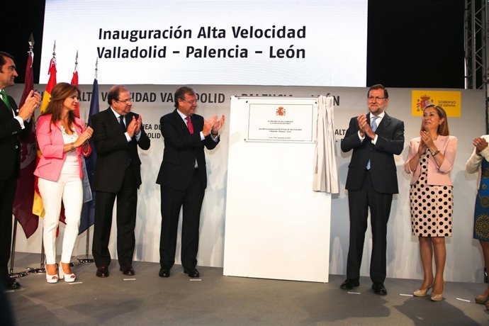 Herrera en el acto institucional de la inauguración del AVE a Palencia y León
