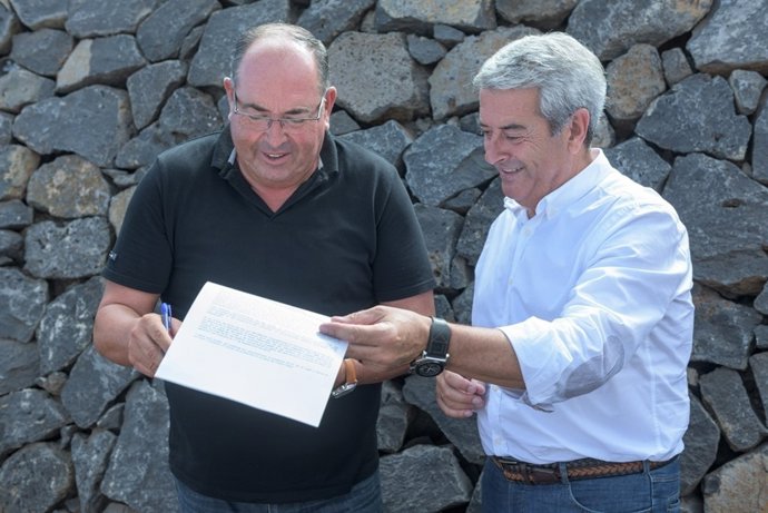 Visita a las obras de Ravelo (El Sauzal)