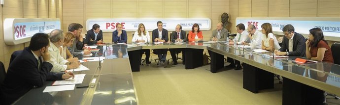 Pedro Sánchez y  Susana Díaz en el Consejo de Política Federal del PSOE