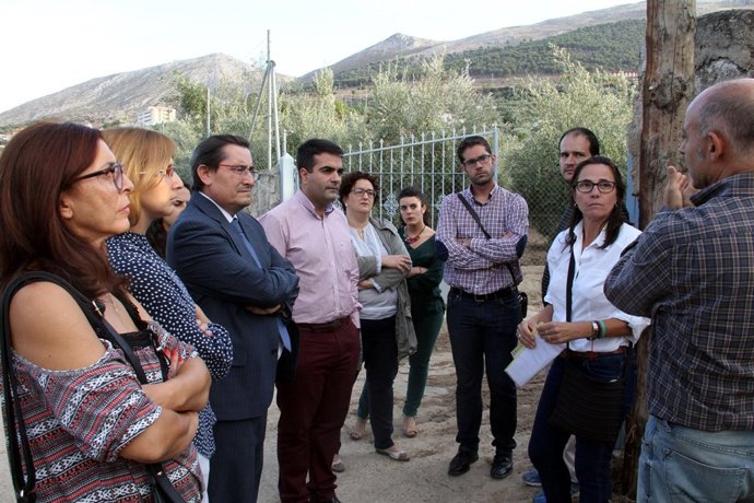 José Entrena visita el municipio de Loja tras las inundaciones del fin de semana