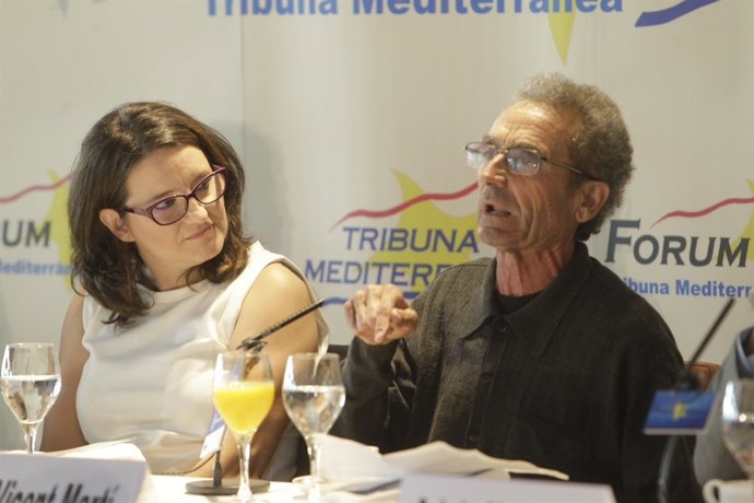 Mònica Oltra y Vicent Martí en el Fórum Europa
