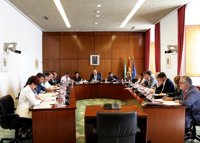 PSOE-A y C's aprueban aumentar requisitos para tramitar proposiciones de ley