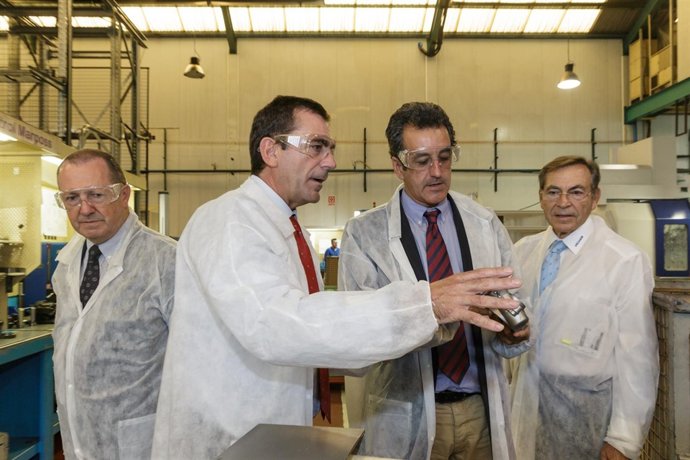 Martín visita el Grupo Bravo