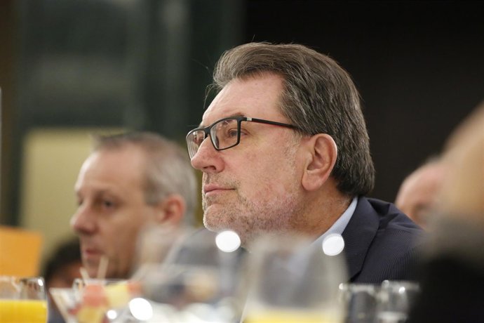 Josep Lluis Cleries, desayunos Europa press