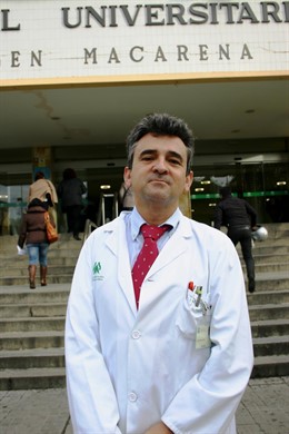 Espacialista del Macarena, premiado por estudio sobre dolor irruptivo oncológico