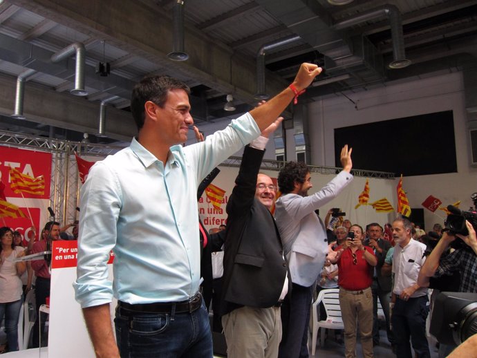 Pedro Sánchez (PSOE), M.Iceta, C.Castillo (PSC)
