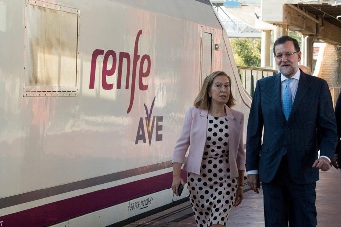 Pastor y Rajoy en la inauguración del AVE a Palencia y León