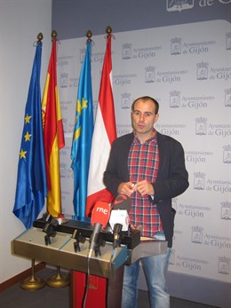 César González, PSOE Gijón