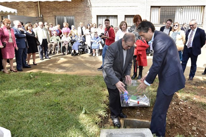 Colocación de la primera piedra de la ampliación de San Cándido