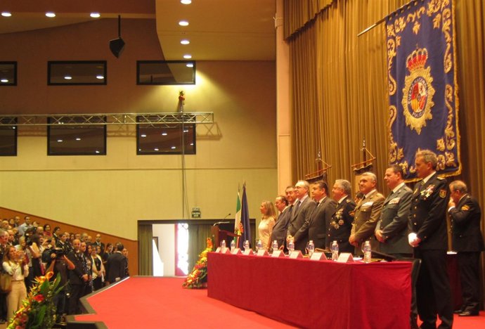 Acto institucional del Día de la Policía celebrado en Sevilla