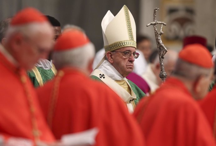 Papa Francisco en el Sínodo de la Familia