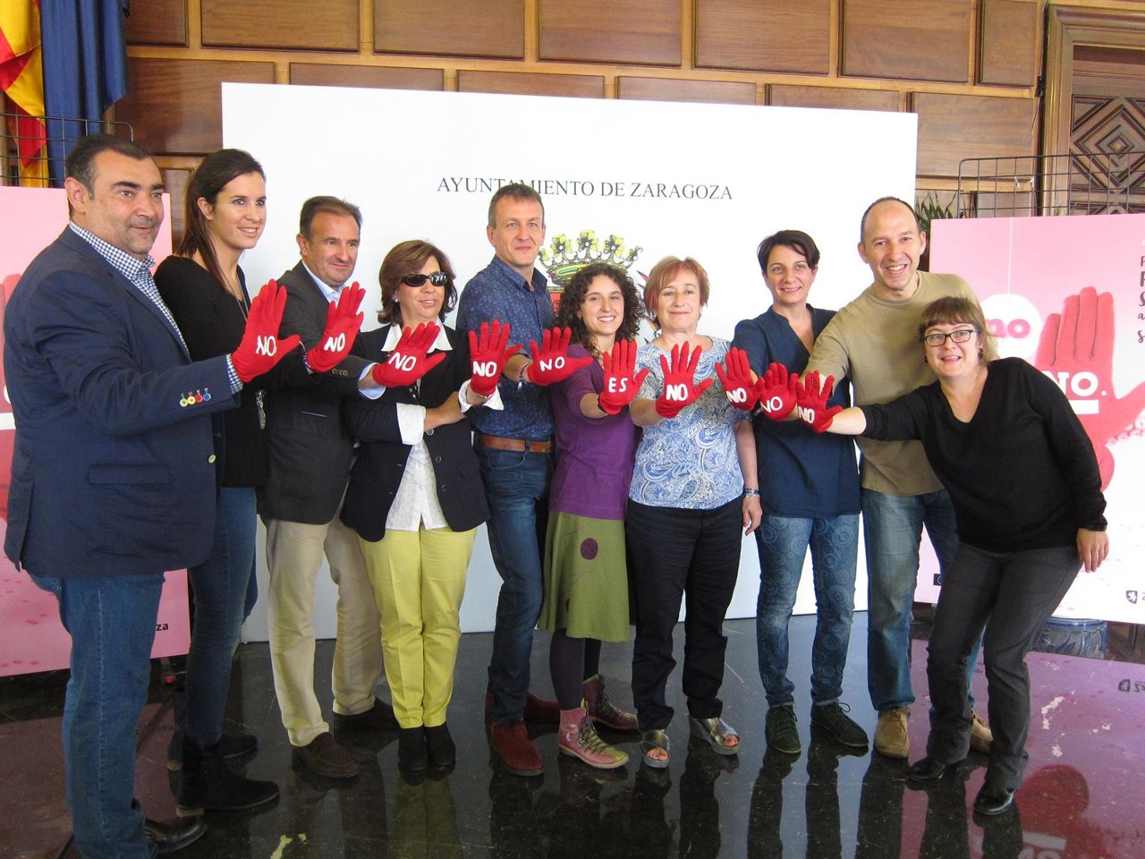 El Ayuntamiento impulsa por primera vez la campaña 'No es no' en este Pilar 2015