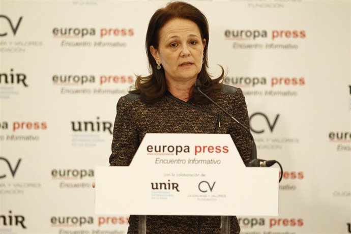 Montserrat Gomendio en los Desayunos de Europa Press
