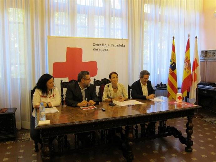 Presentación del opertativo de Cruz Roja  para las Fiestas del Pilar 2015
