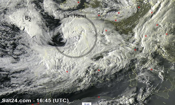 Extormenta tropical Henri