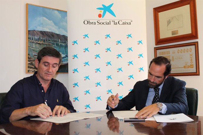 Convenio entre Ayuntamiento de Adra y Obra Social 'la Caixa'
