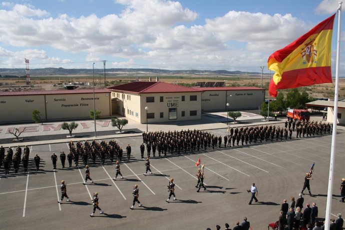 Celebración X aniversario IV Batallón UME en Base Aérea