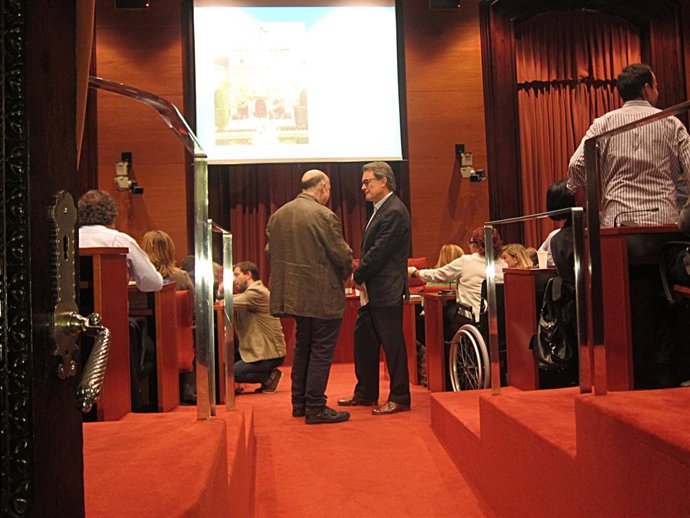 Reunión de JxSí con el pte.A.Mas y el candidato por Tarragona, G.Bel