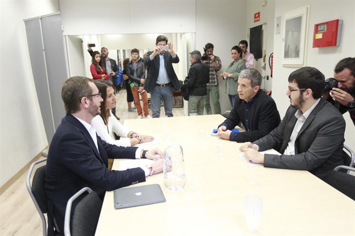 Javier Maroto se reúne con la Unión de Actores y Actrices