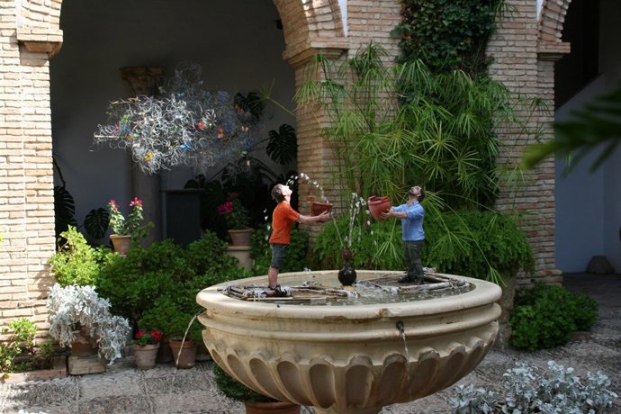 Una de las obras expuestas en Viana