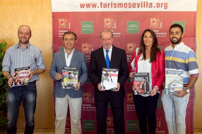 Presidente Diputación en presentación de nuevo ciclo de muestra de la provincia