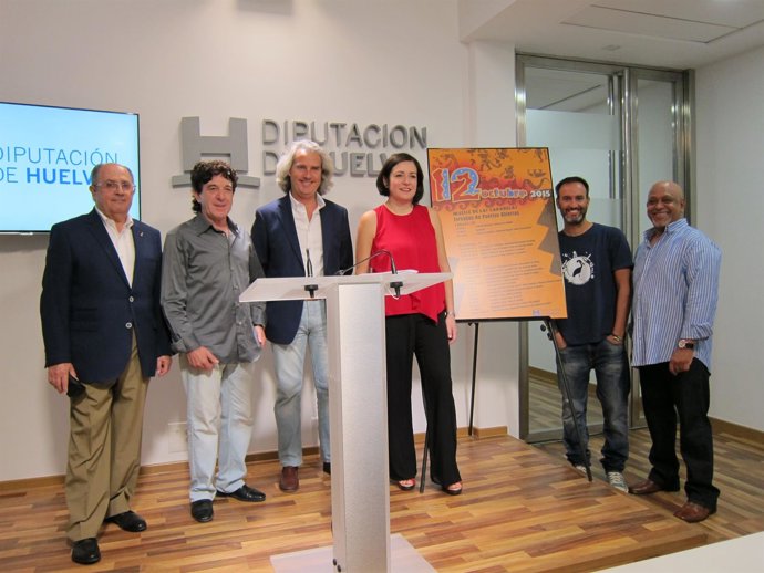 Presentan las jornadas de puertas abiertas en el Muelle de las Carabelas. 