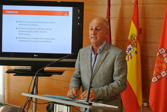 El concejal de Fomento, Roque Ortiz