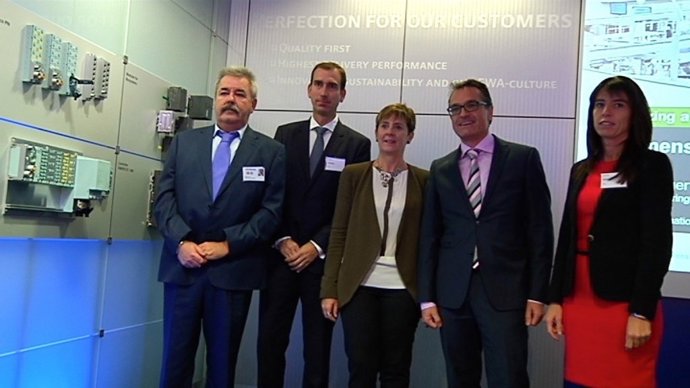 Tapia, reunión con Siemens