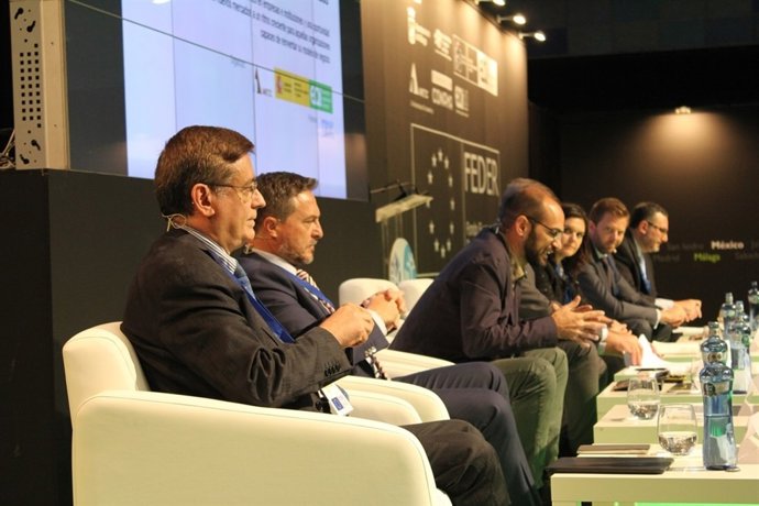 Mesa redonda de Greencities & Sostenibilidad 2015