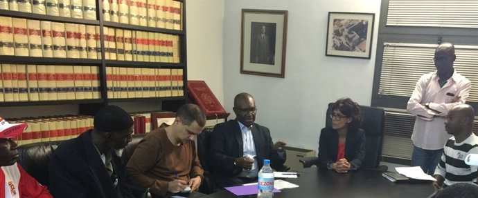 Encuentro entre la alcaldesa de Beniel y el representante de la embajada