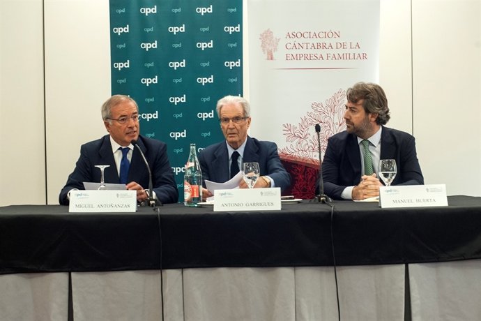 Garrigues, Antoñanzas y Huerta