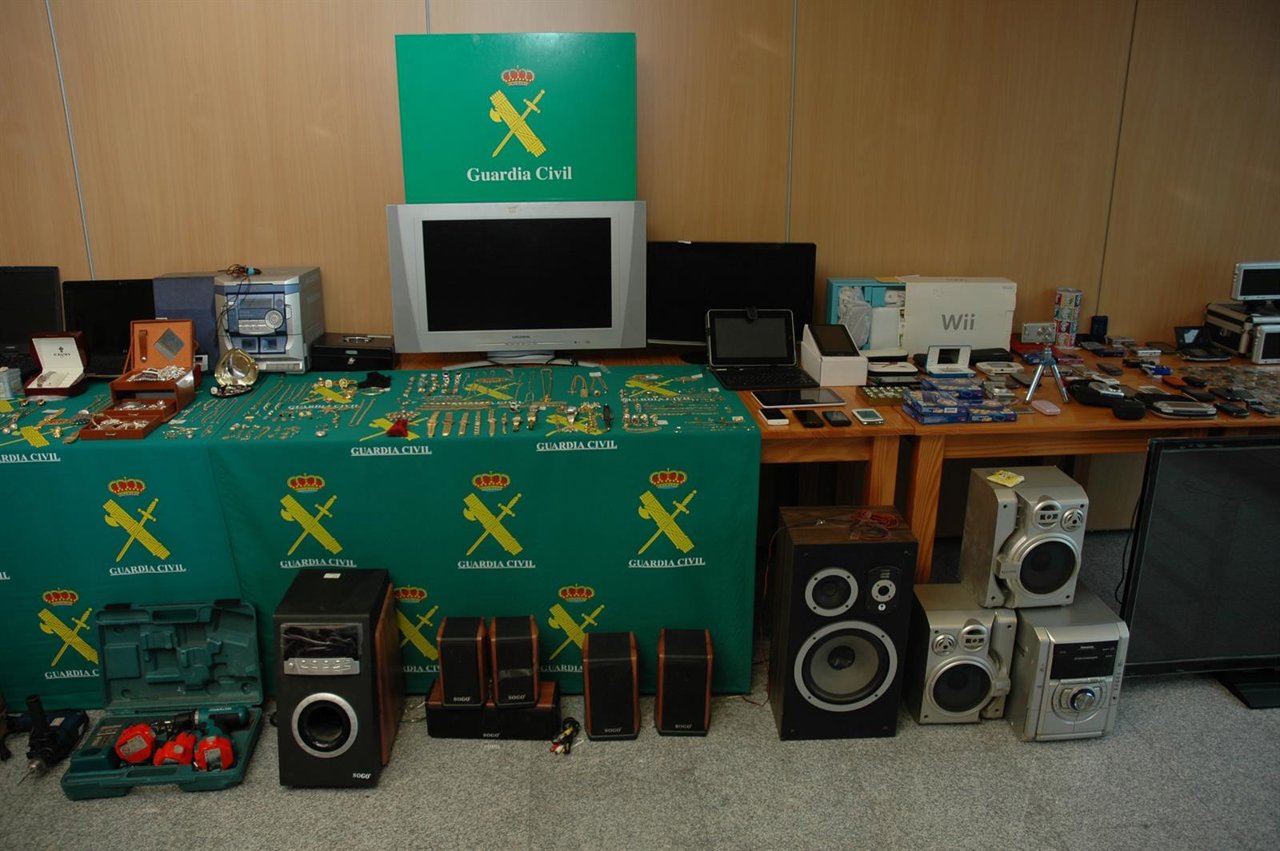 Efectos incautados al grupo criminal que asaltaba casas