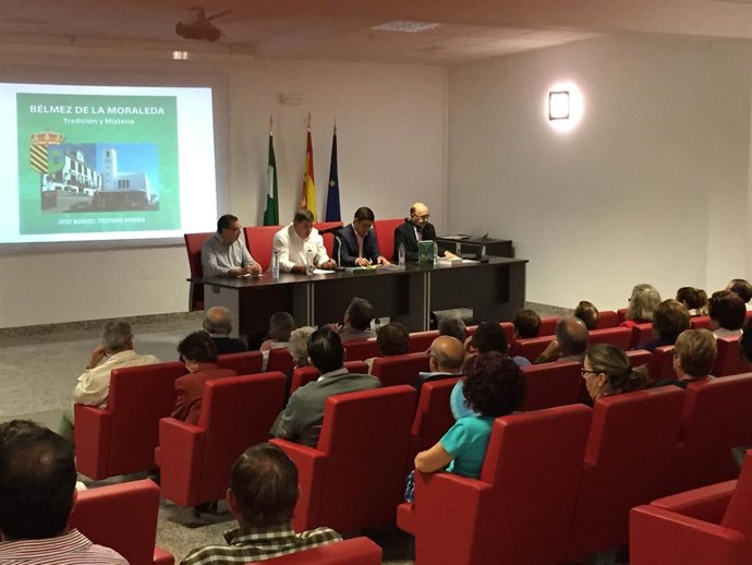 Presentación del libro sobre Bélmes de la Moraleda