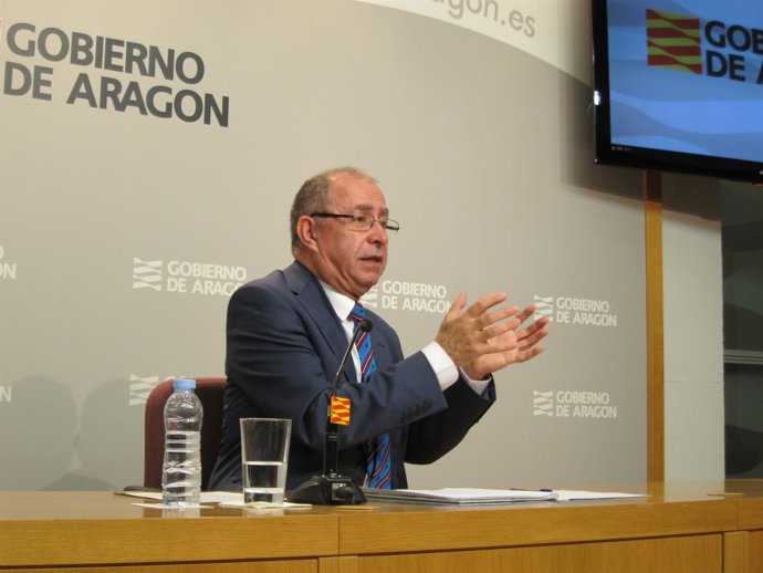 El consejero de Hacienda, Fernando Gimeno.