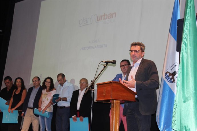 El documental está producido por el Ayuntamiento a través de Plan Urban. 