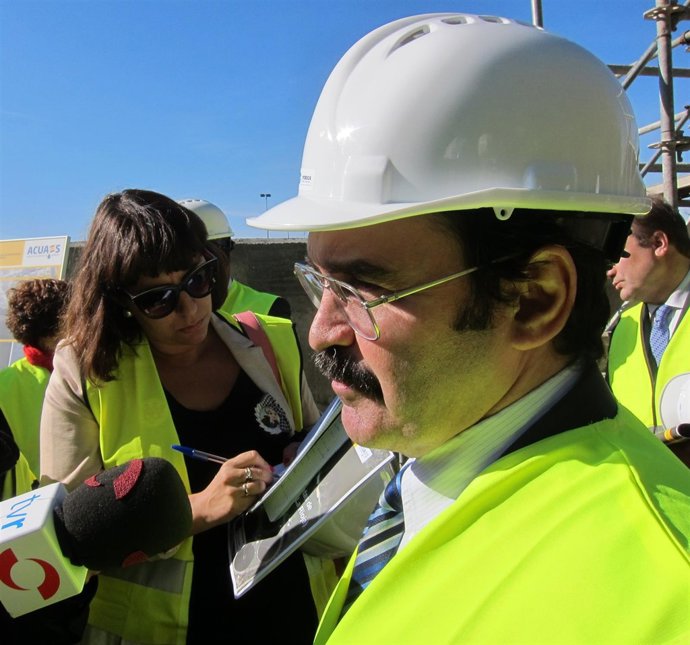 Presidente de la CHE, Raimundo Lafuente