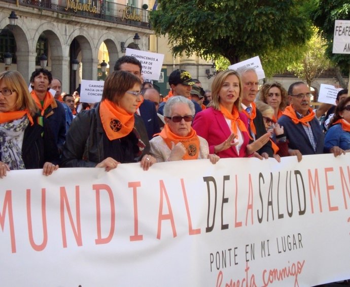 García participa en la marcha Feafes.