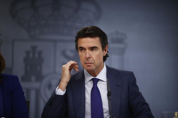 José Manuel Soria tras el Consejo de Ministros